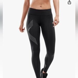 2XU Women's Motion Mid-Rise Compression
Tights WA2864B Black Sz : L